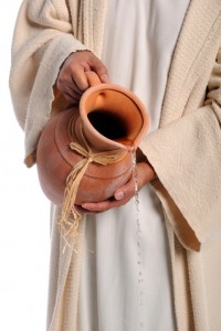 hands_of_jesus_pouring_water hands_of_jesus_pouring_water